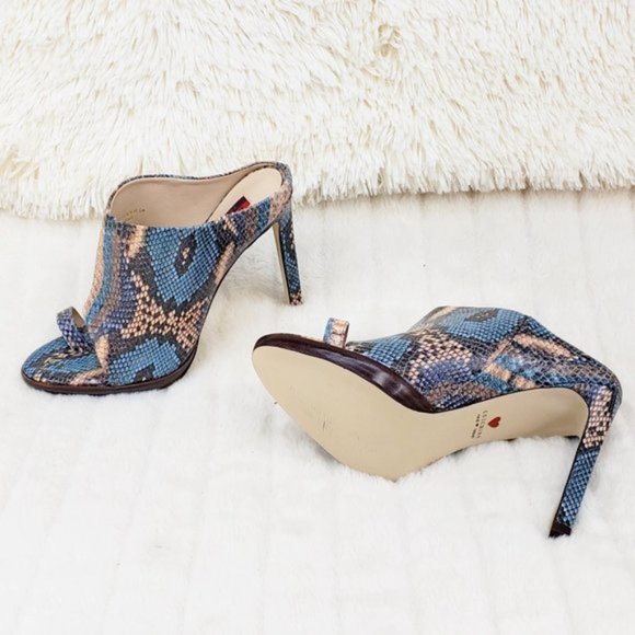 Rev it up slip on blue snake Leather Sandal Shoes - Picture 3 of 13